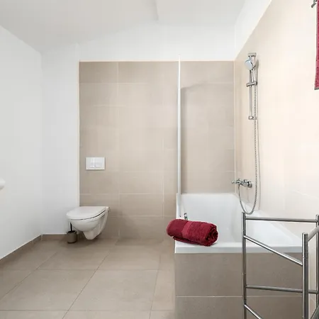 Villa Bincila For 12 People Near Porec With Sea View & Beautiful Garden