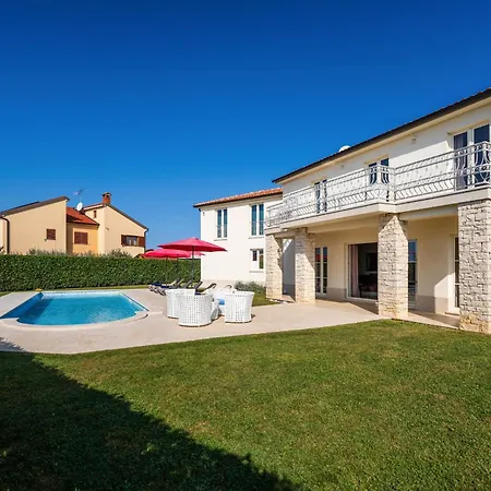 Bincila For 12 People Near Porec With Sea View & Beautiful Garden Villa *