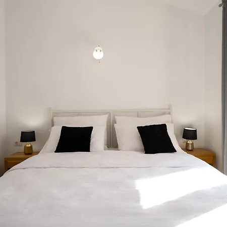 Bincila For 12 People Near Porec With Sea View & Beautiful Garden Villa Labinci